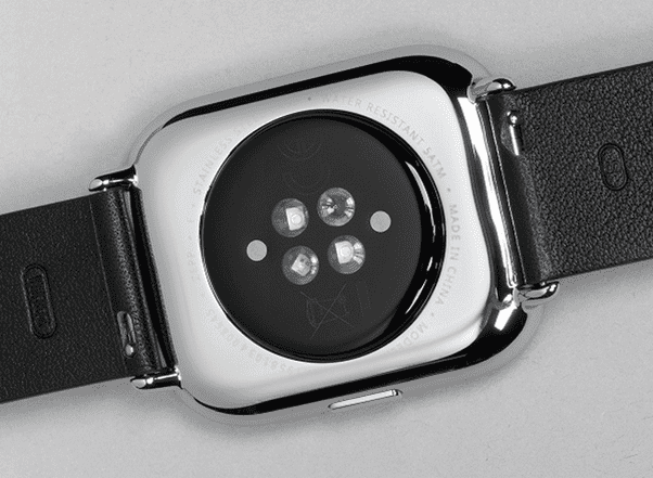 Дизайн тыльной поверхности умных часов Amazfit Zepp E A1958